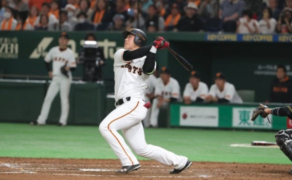 岡本和真