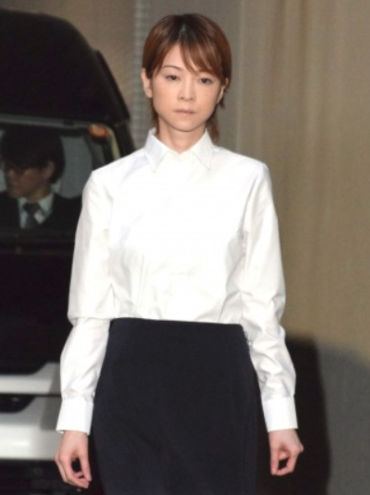 吉澤ひとみ保釈姿1