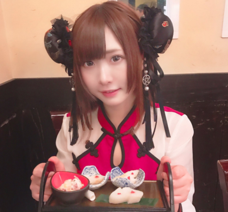 すみれおじさんのコスプレ画像が超かわいい！経歴とプロフィールは07